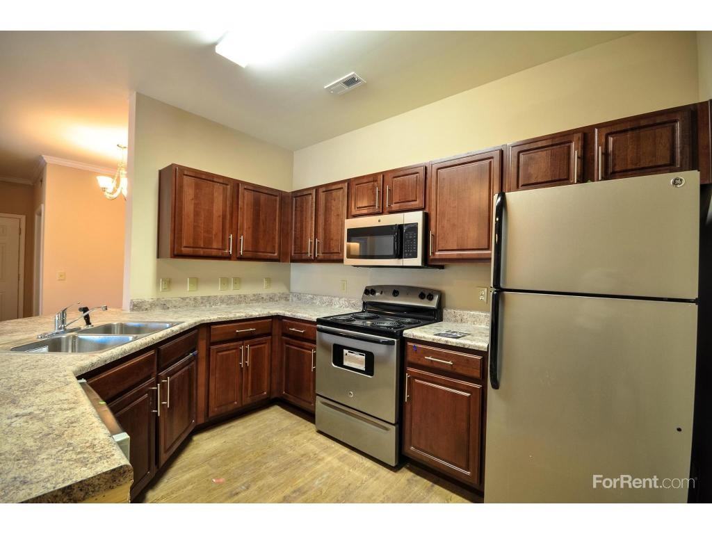 Arbor Village - Photo 2 of 11