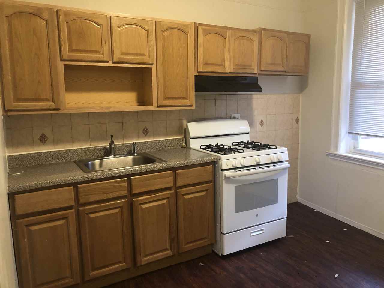 43 Henry Street #3 - Photo 2 of 18