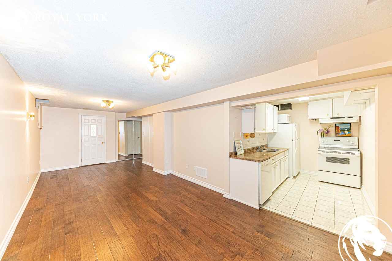 45 Palmer Dr #2 - Photo 2 of 13