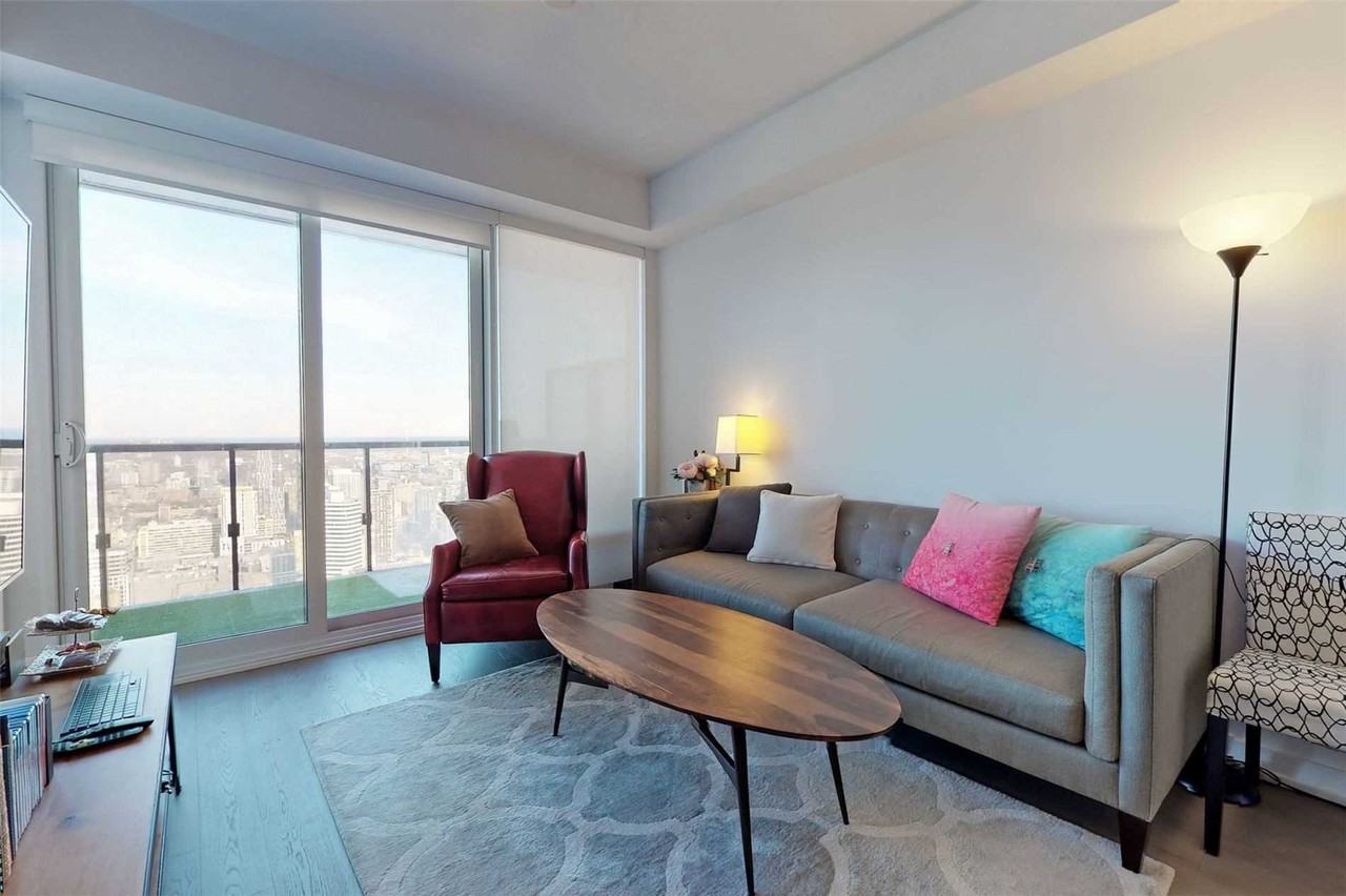 488 University Avenue #4803