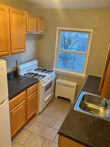 123 Acme St #1 - Photo 3 of 13