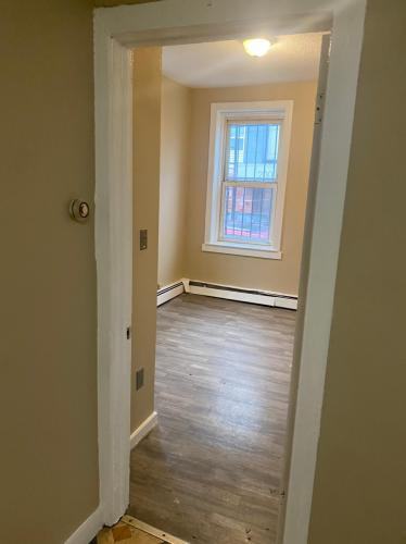 307 Bond St #1 - Photo 2 of 9