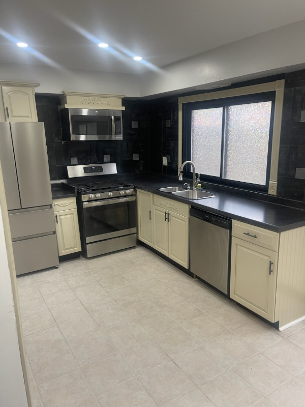 48 Shetland Dr - Photo 2 of 19