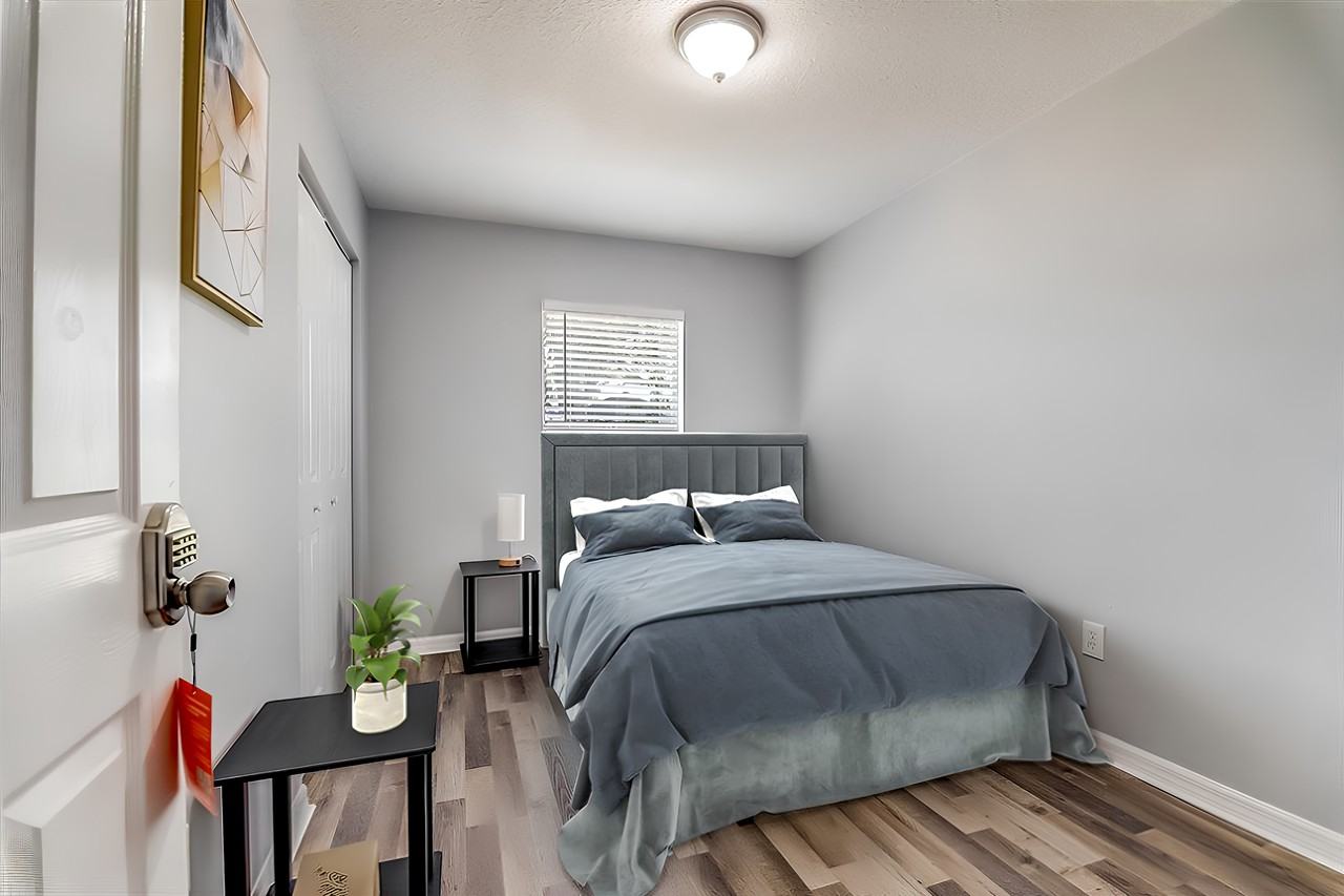 E 38th Ave - Photo 7 of 8