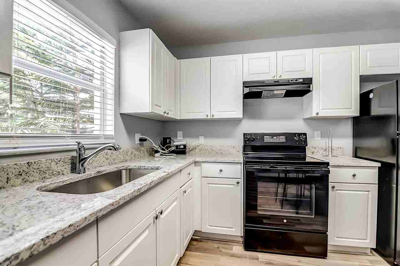 E 38th Ave - Photo 3 of 8