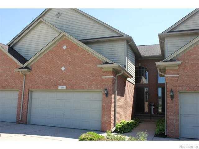 1054 Lorenzo Ct - Photo 2 of 11