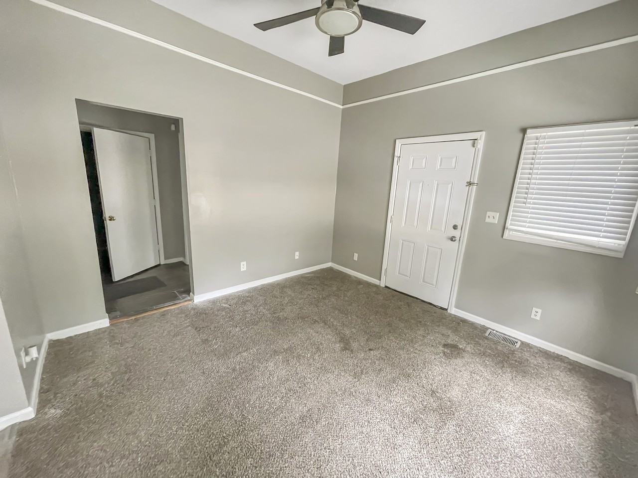 2602 Jefferson Street - Photo 3 of 13