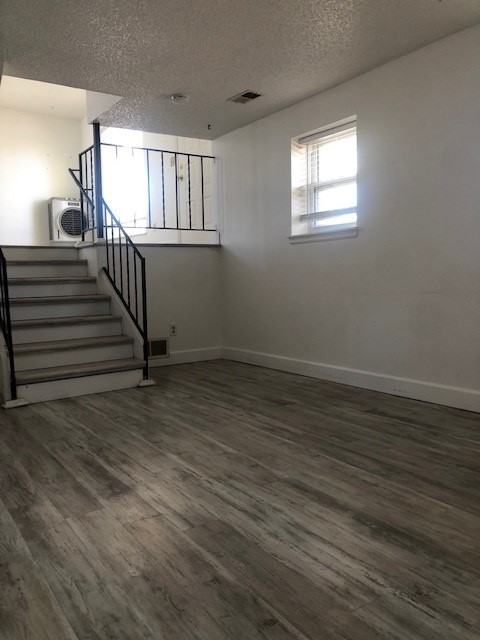 1882 S Walden Way #1 - Photo 3 of 9