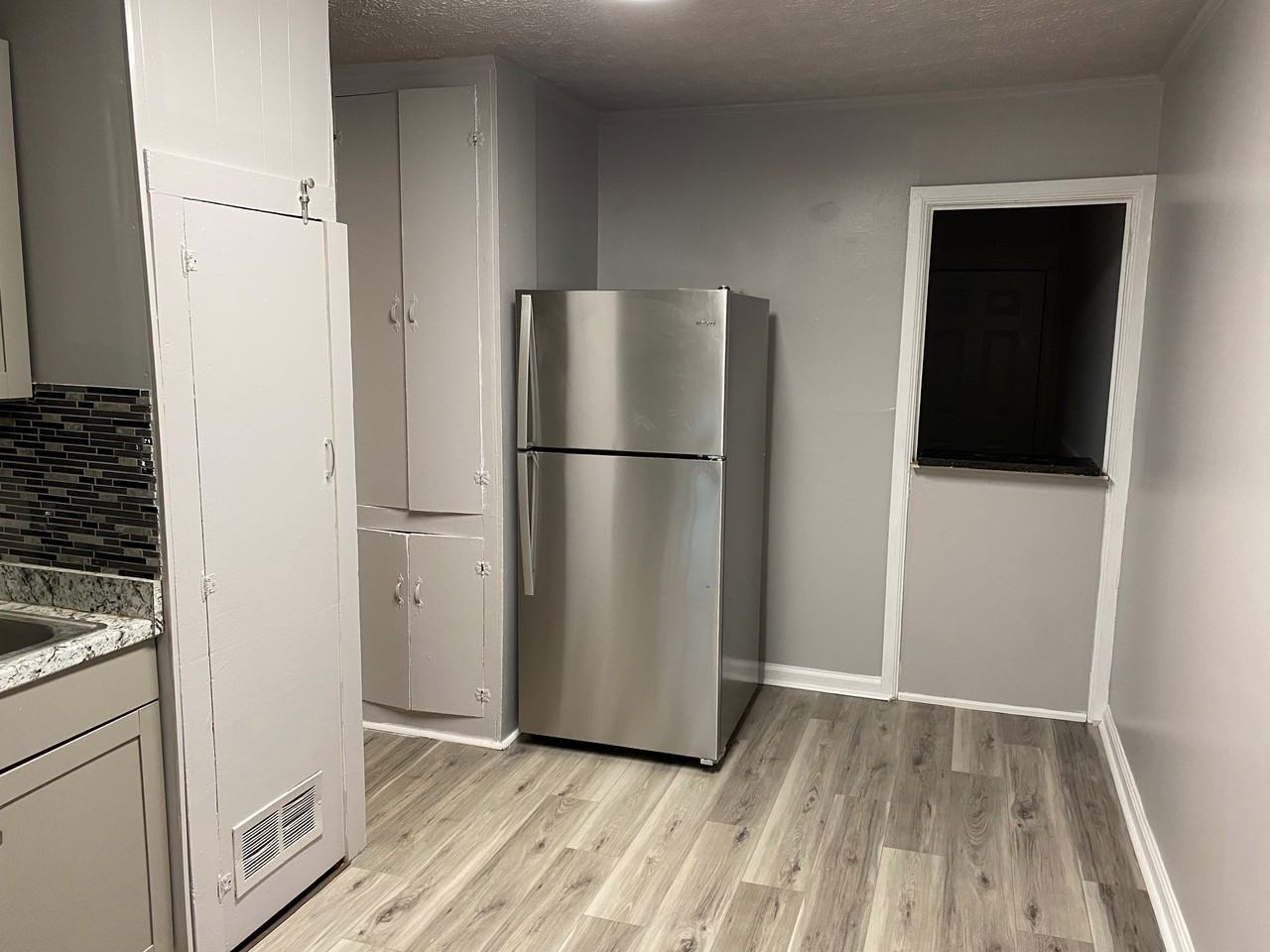 3310 Wheeler St - Photo 2 of 11