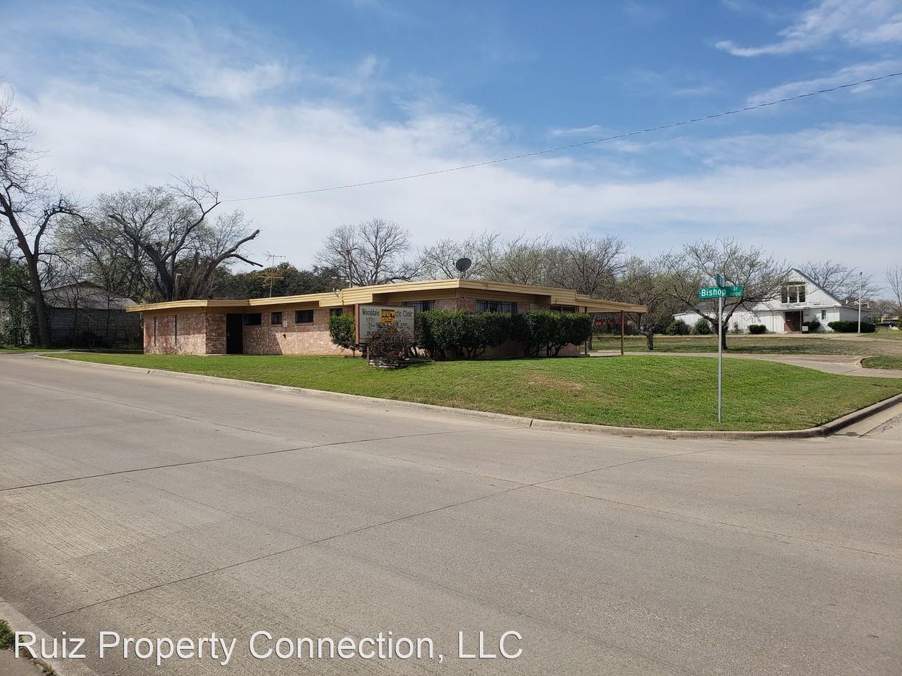 3328 Avenue B - Photo 2 of 24