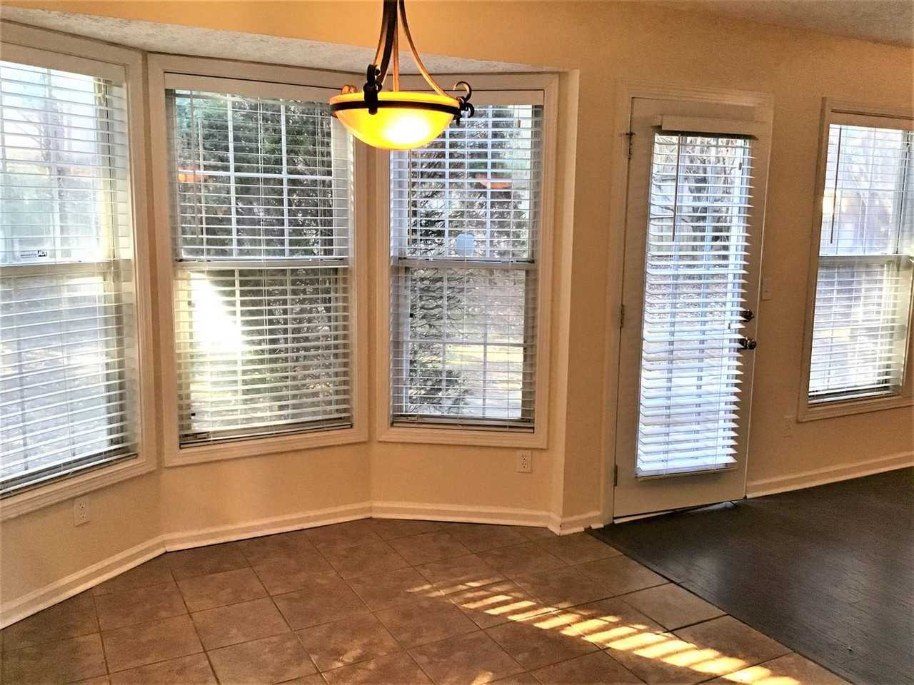 2810 White Blossom Ln - Photo 2 of 13