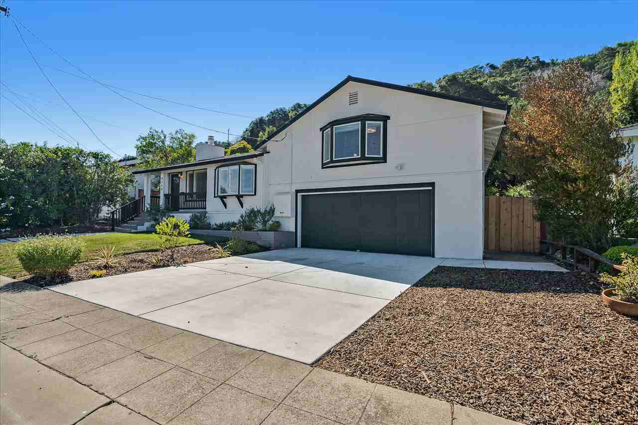 4304 Camden Avenue - Photo 2 of 42