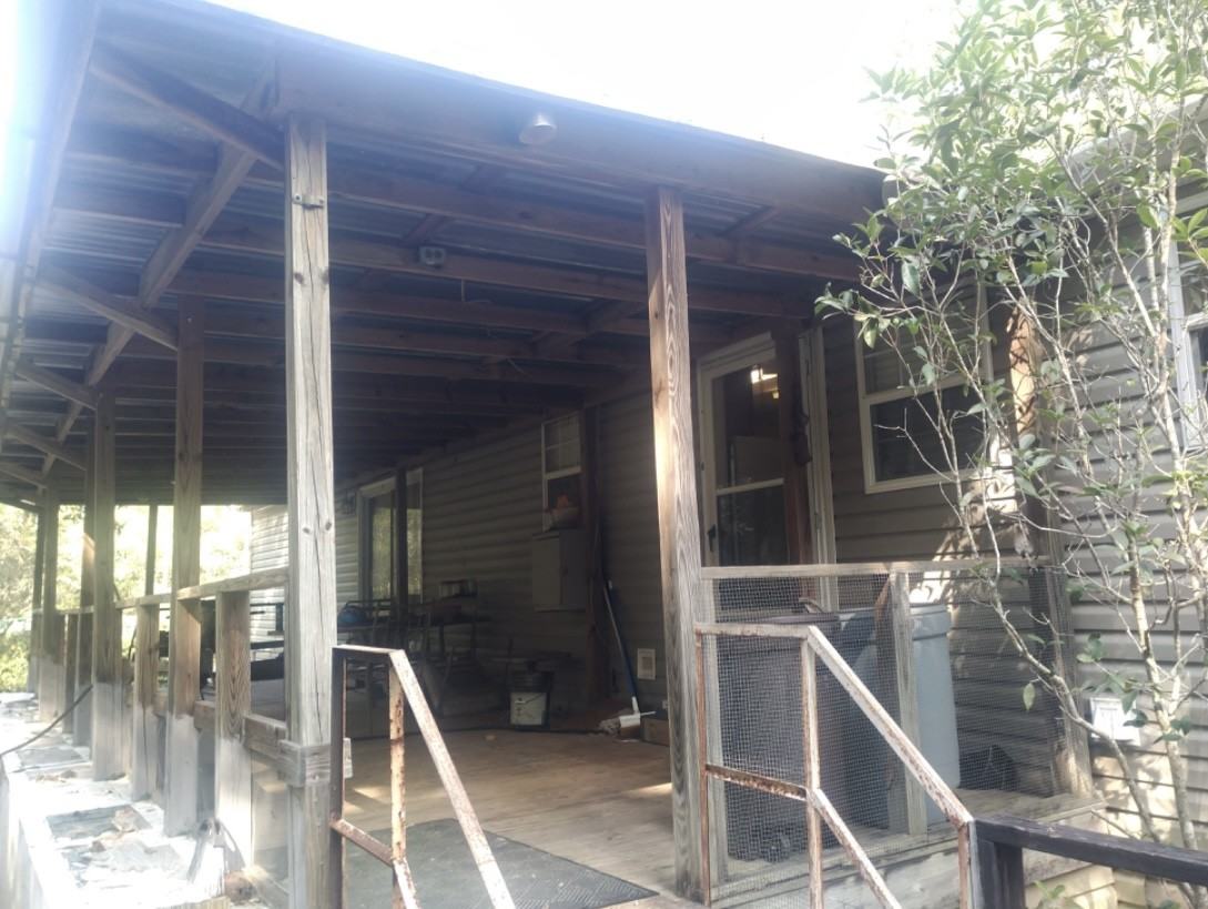 Private Home - Photo 2 of 13