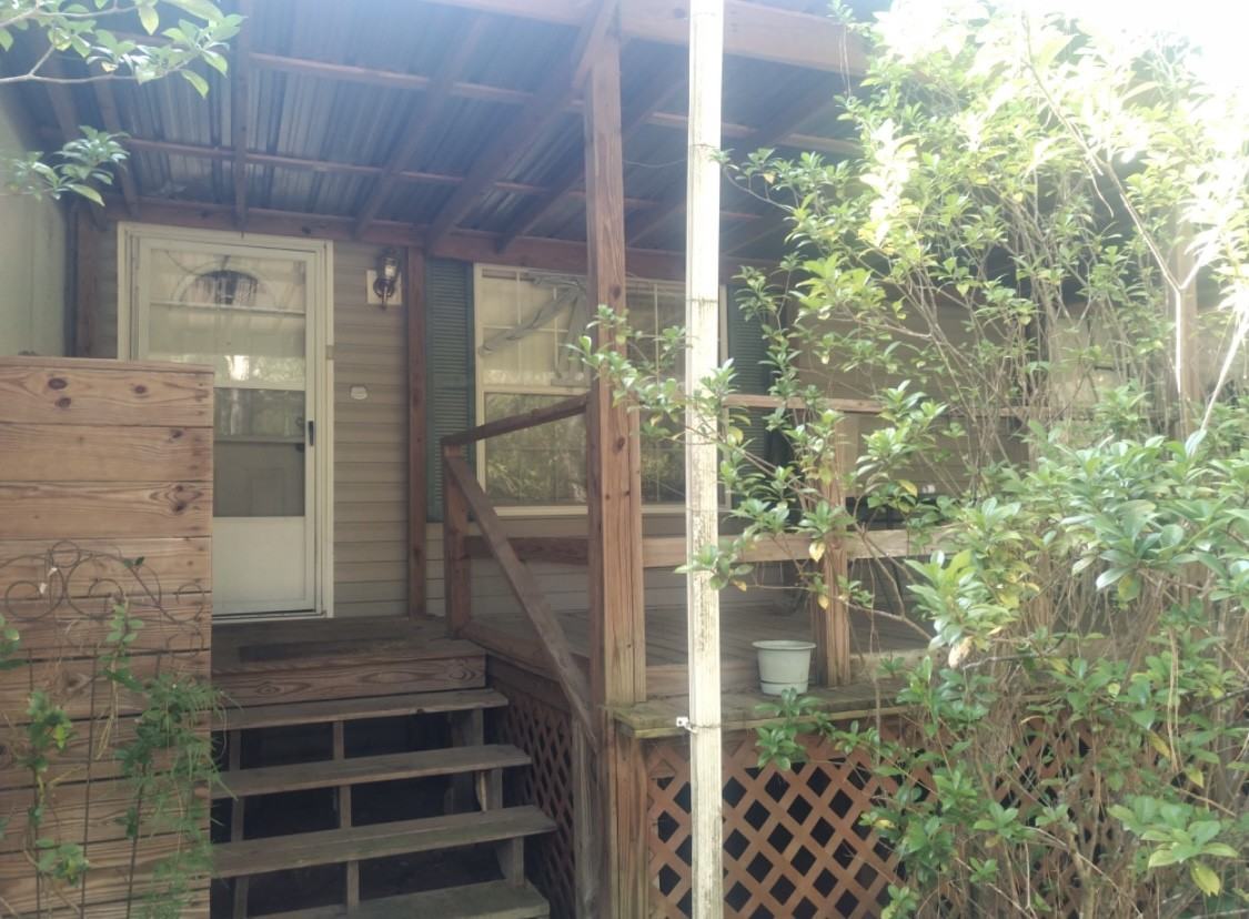 Private Home - Photo 3 of 13