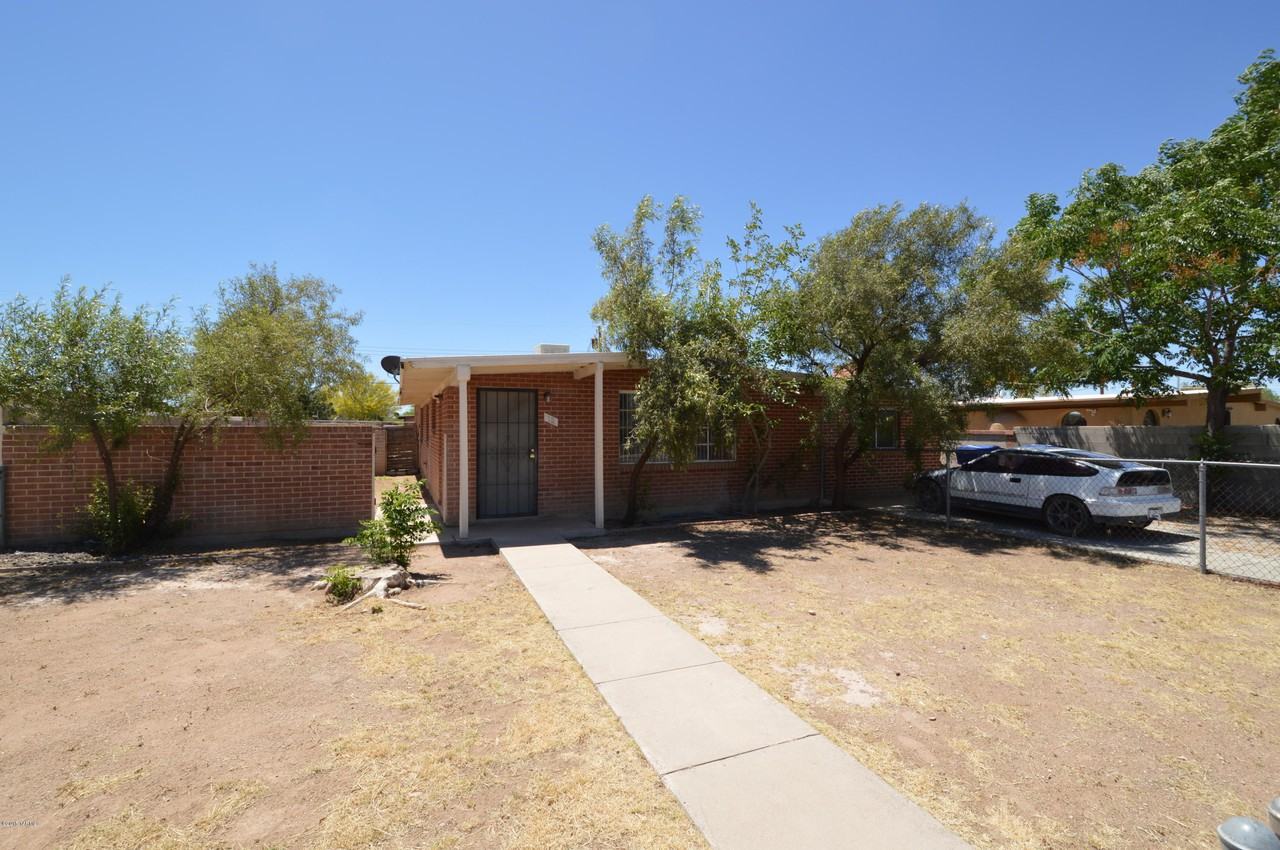 18 E Susana St, Tucson, AZ 85756 3 Bedroom House for $1,050/month - Zumper