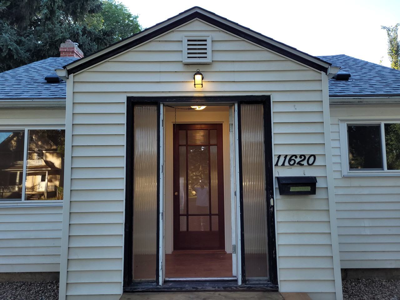 11620 84 Street Northwest - Photo 2 of 29