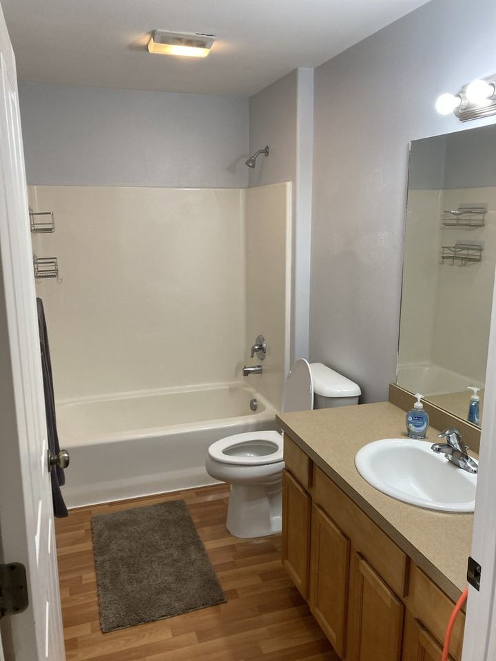 17 7th Ave W #100LF - Photo 6 of 12