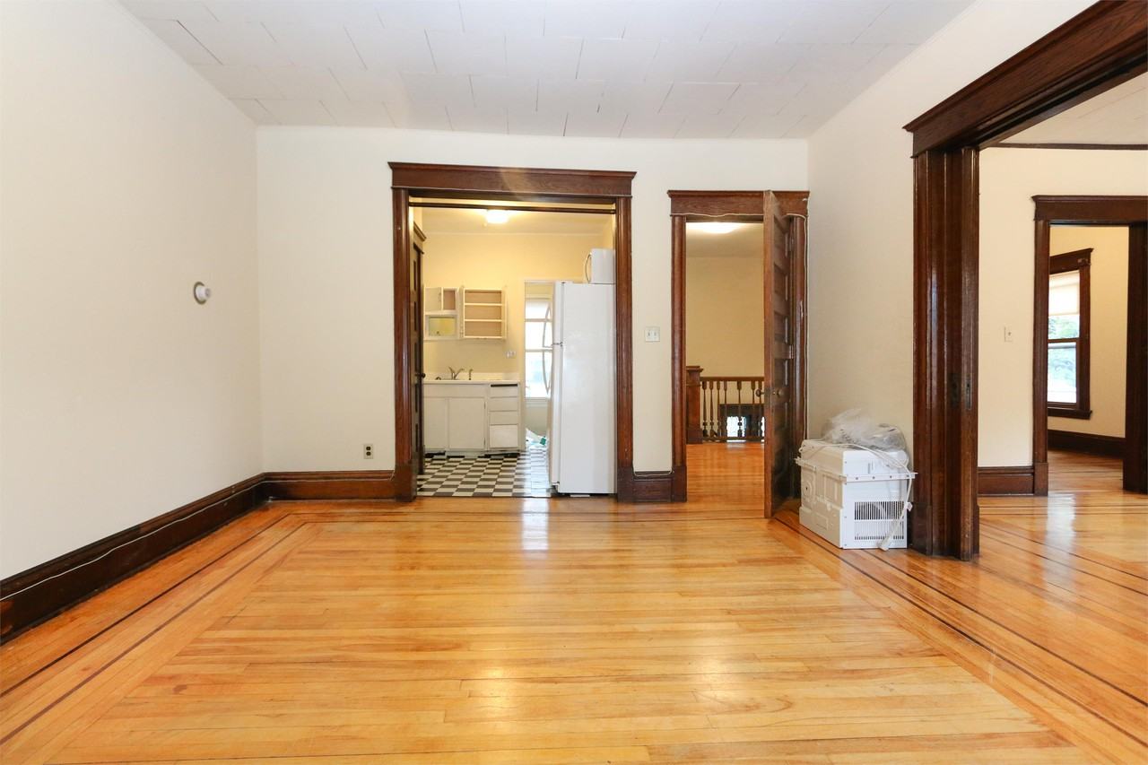 2100 27th Ave S #1 - Photo 2 of 16