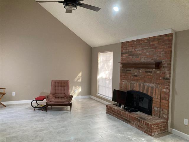 1614 Heather Glen Ct - Photo 2 of 24