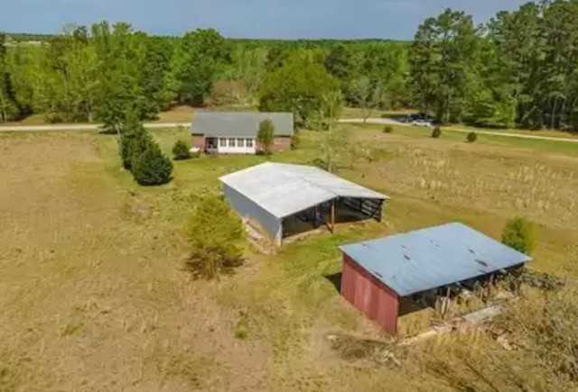 3672 Highway 145 N #1 - Photo 2 of 50