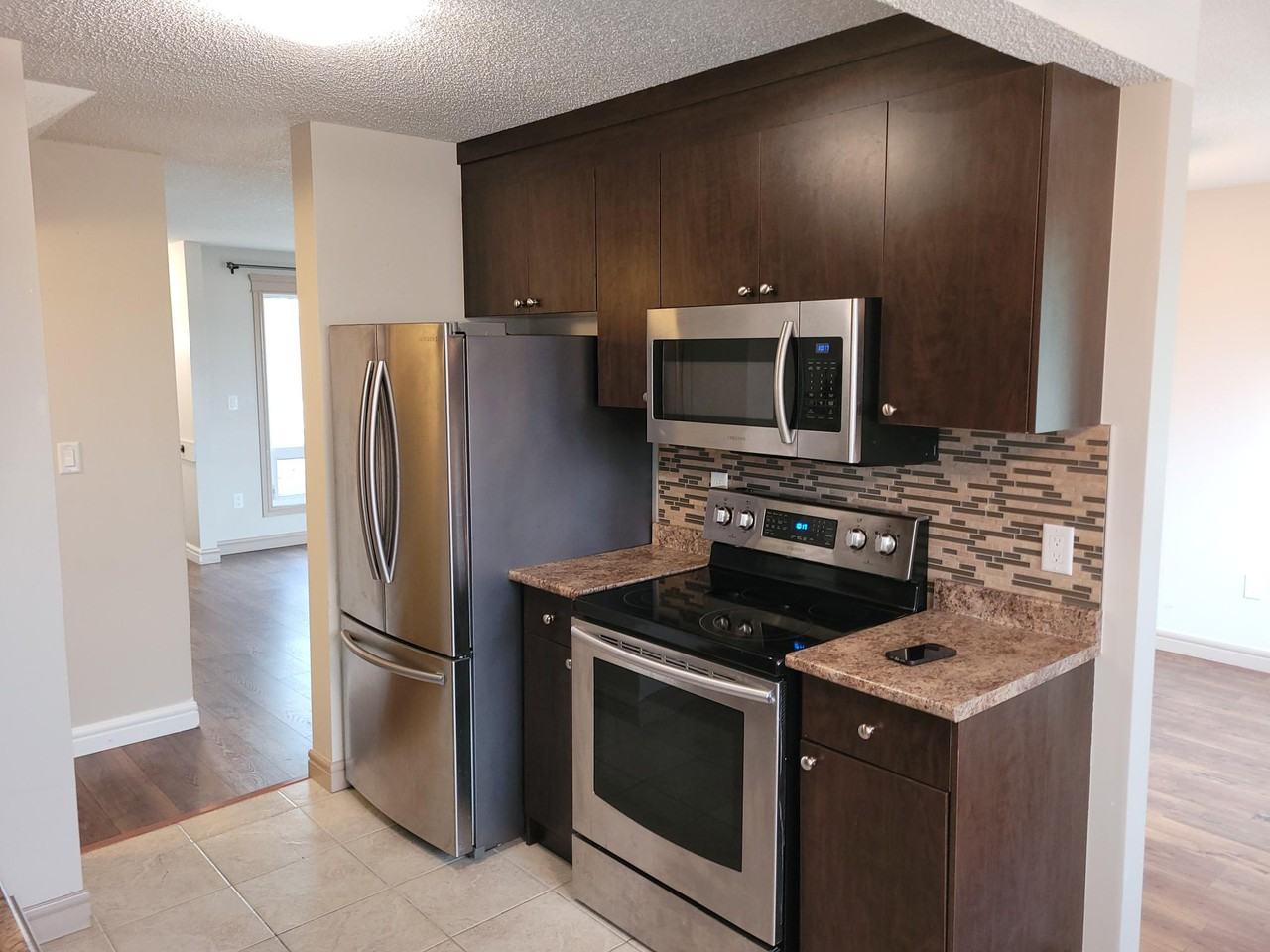 14779 - 25 st - Photo 3 of 19