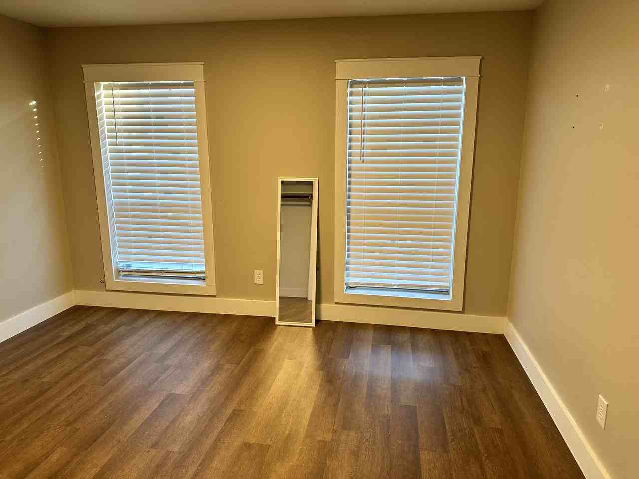 Longmeadow St #420LONGMEA - Photo 2 of 27