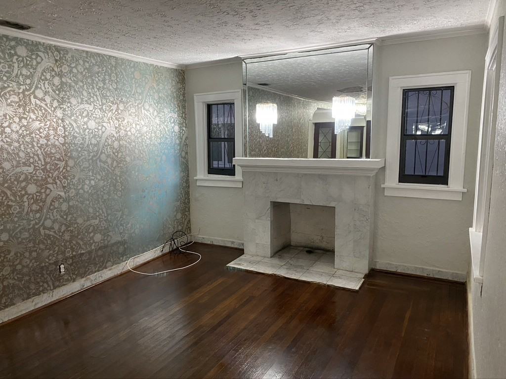 2369 Sw 17th St - Photo 3 of 17