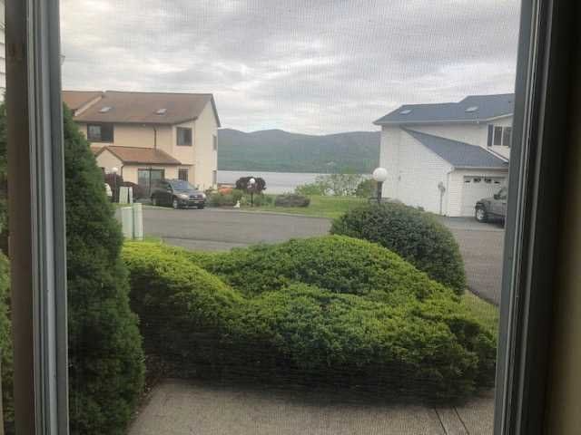 7## Hewitt Ln - Photo 2 of 19