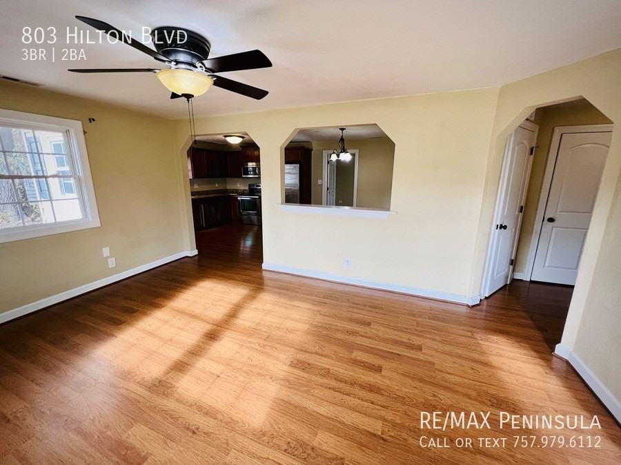 803 Hilton Blvd - Photo 2 of 13