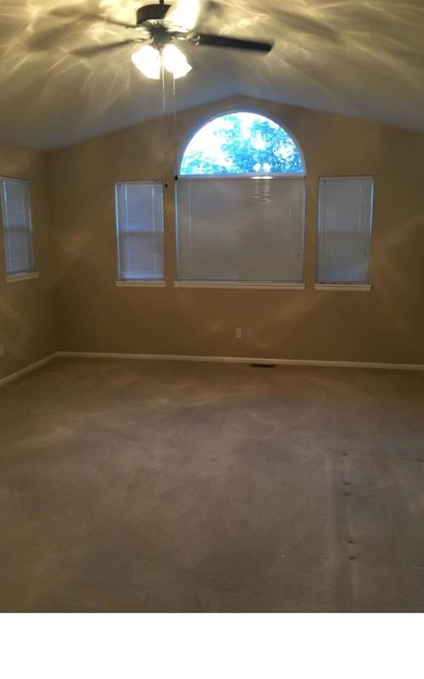 2608 Kansas Dr - Photo 5 of 18