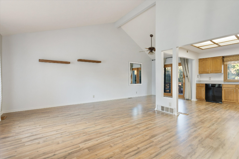 5120 S 162nd Ave - Photo 2 of 23