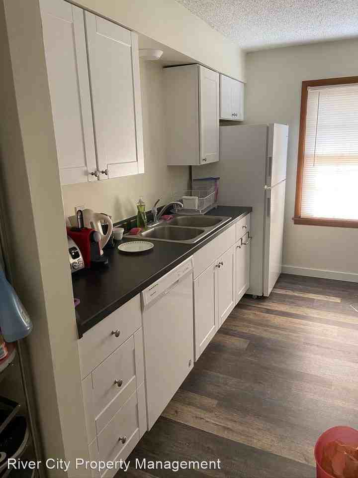 1833 Kentucky St. - Photo 3 of 8