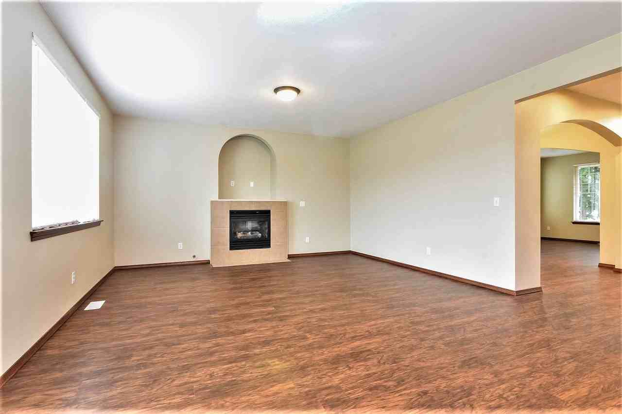 1115 Eagle Ave Sw - Photo 3 of 15