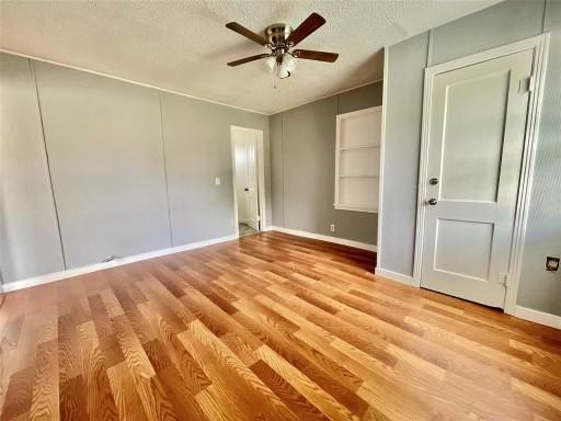 1901 N Avenue Q #1901 - Photo 4 of 5