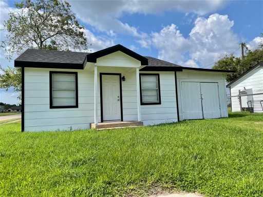 1901 N Avenue Q #1901 - Photo 5 of 5