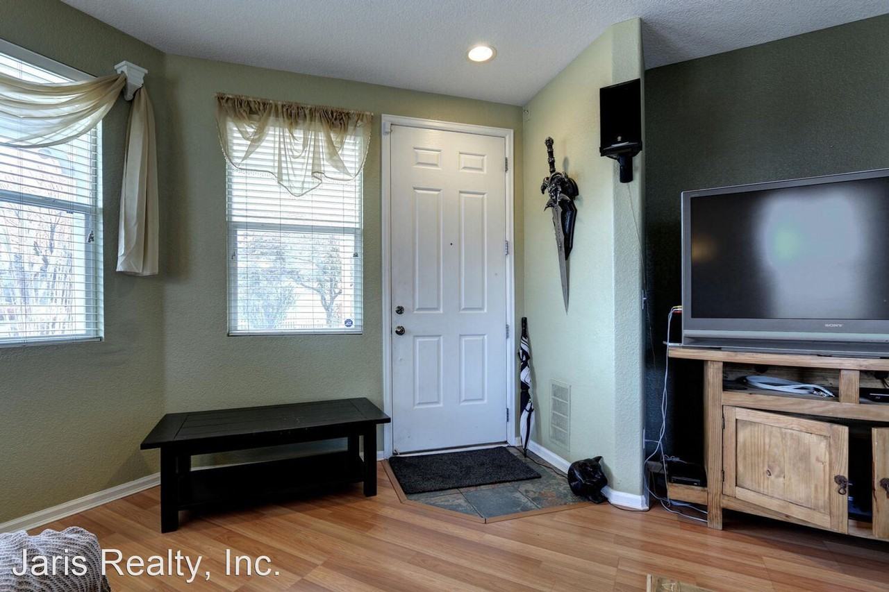 2785 Central Park Blvd - Photo 2 of 28