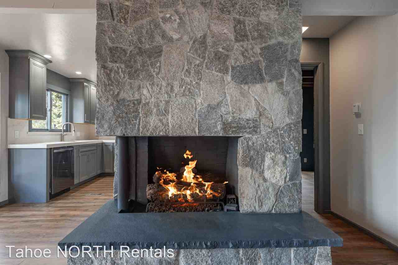 278 Park Ln - Photo 3 of 38