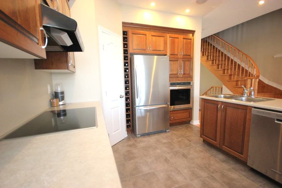 314 Kingbrook Dr - Photo 3 of 12