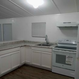 208 E Maxanna Blvd - Photo 3 of 8