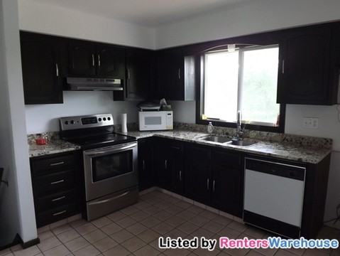 1057 US-12 - Photo 2 of 15