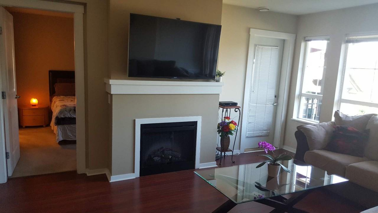 9283 Government Street - Photo 4 of 16