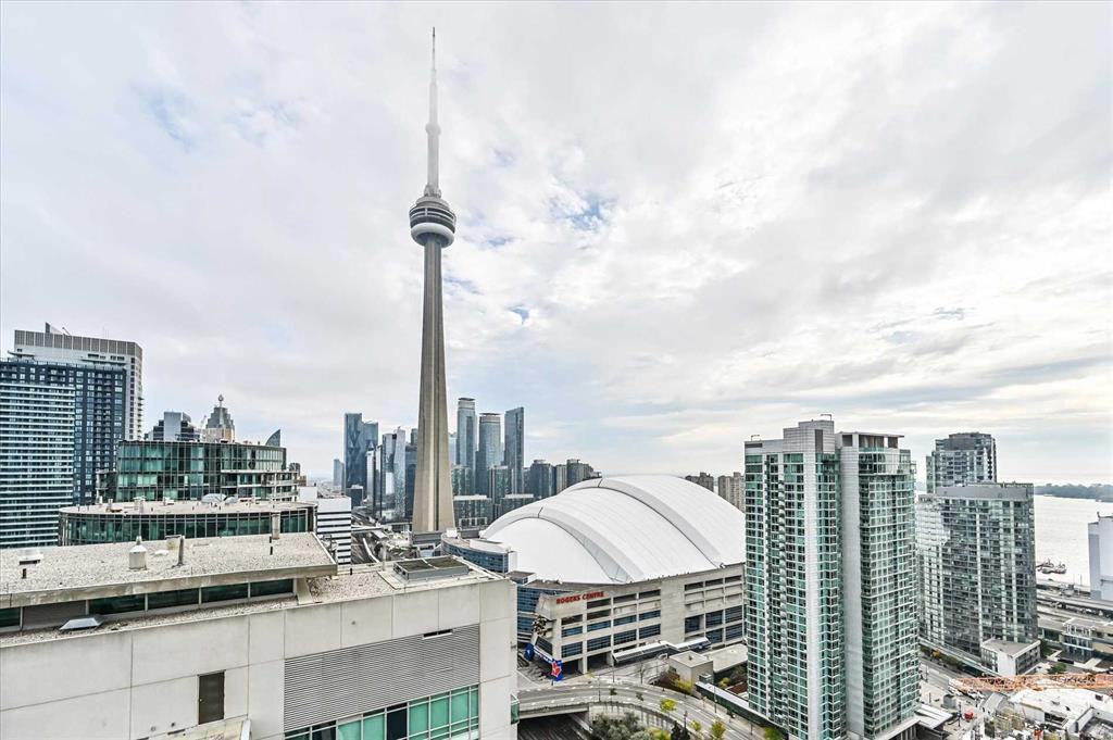 397 Front Street West - Photo 3 of 49