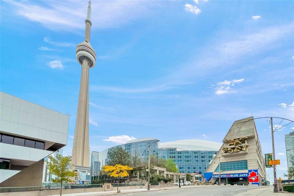 397 Front Street West - Photo 2 of 49