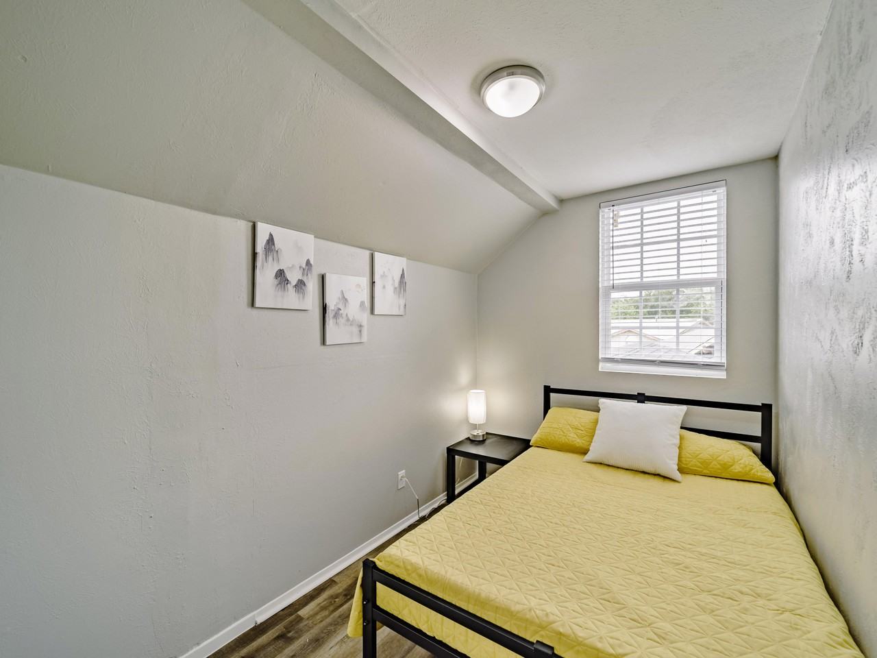 Twin Post Ct - Photo 5 of 6