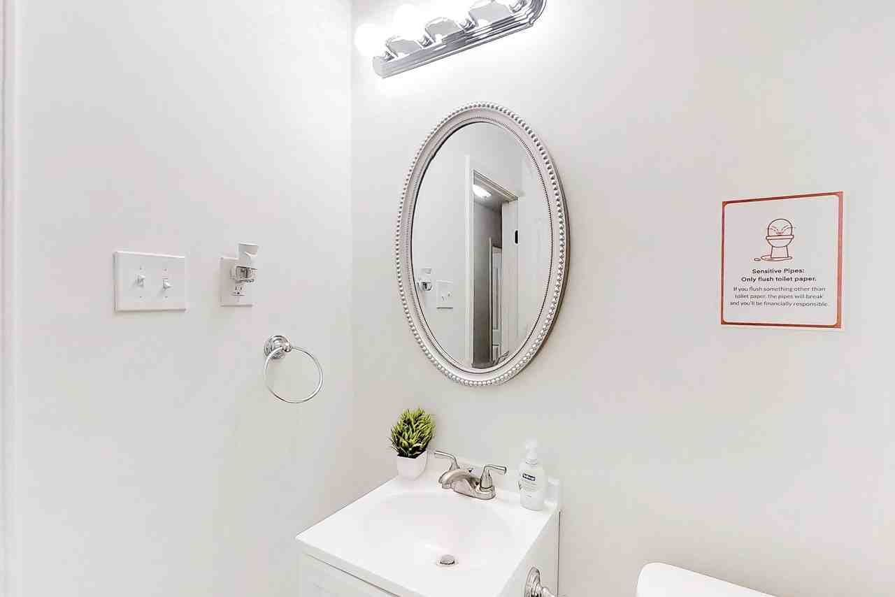 Clara Dr - Photo 4 of 13