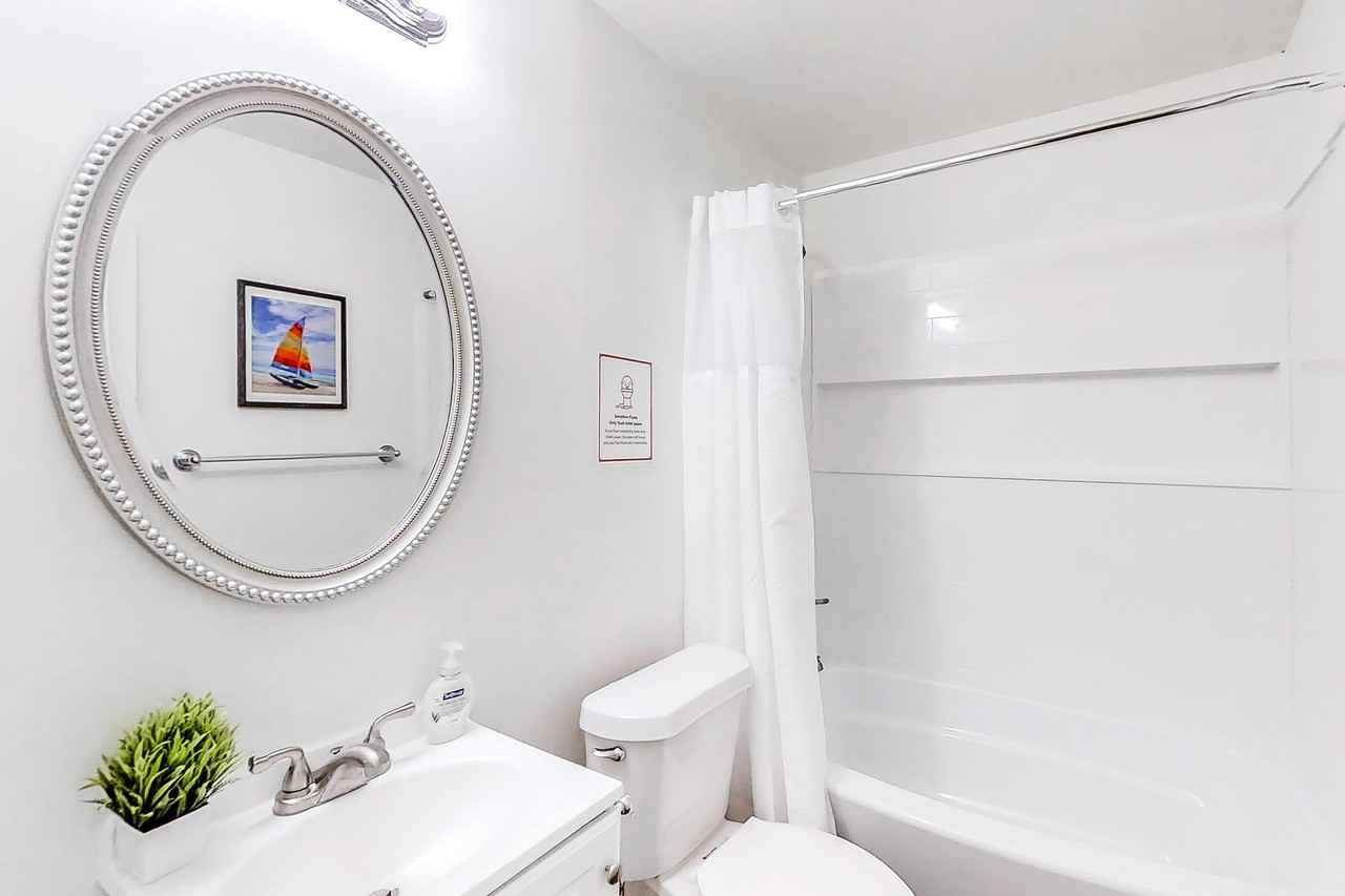 Clara Dr - Photo 6 of 13