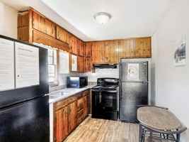 featured image of Lilac Dr