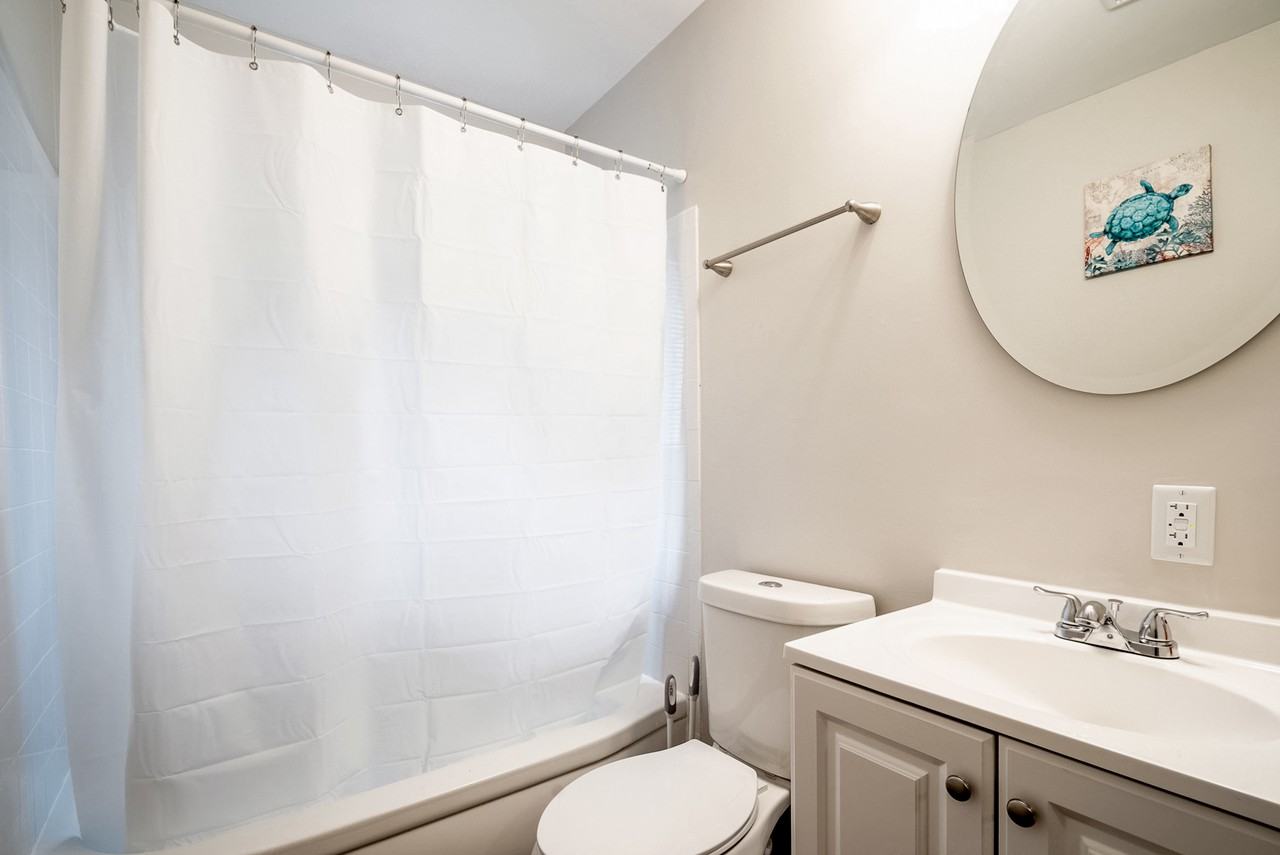 Riverdale Rd - Photo 3 of 18