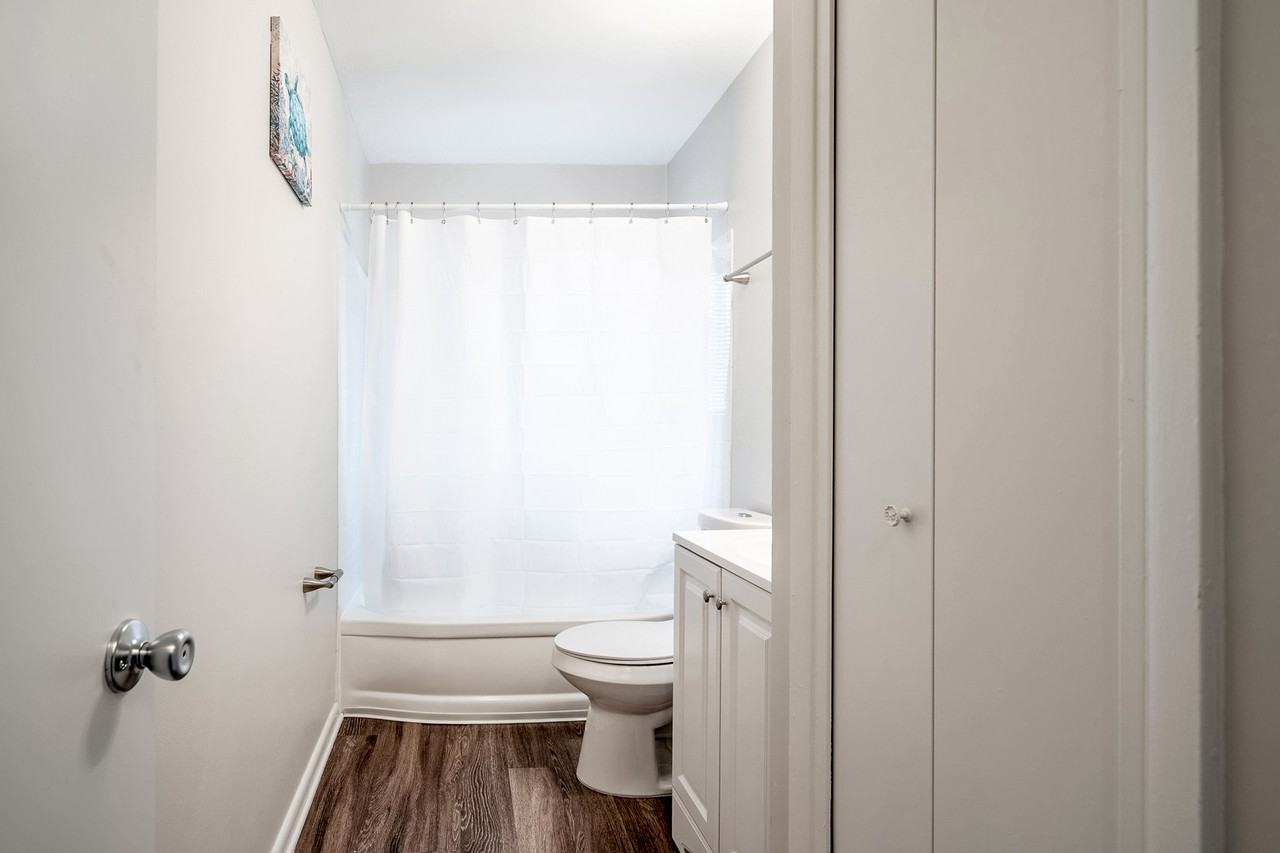 Riverdale Rd - Photo 6 of 18