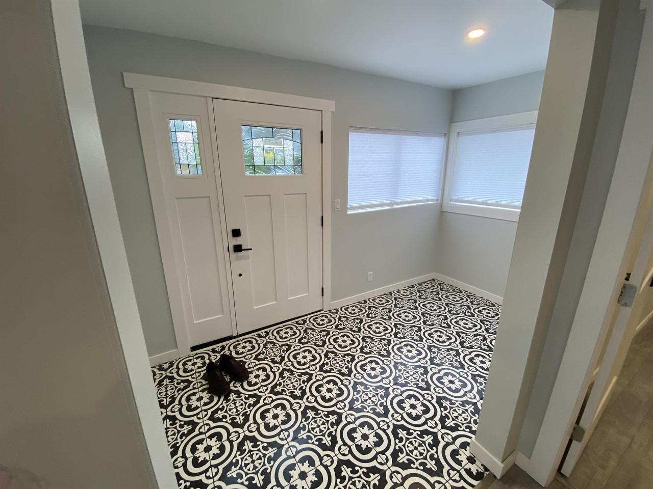 3201 Cook St - Photo 2 of 31